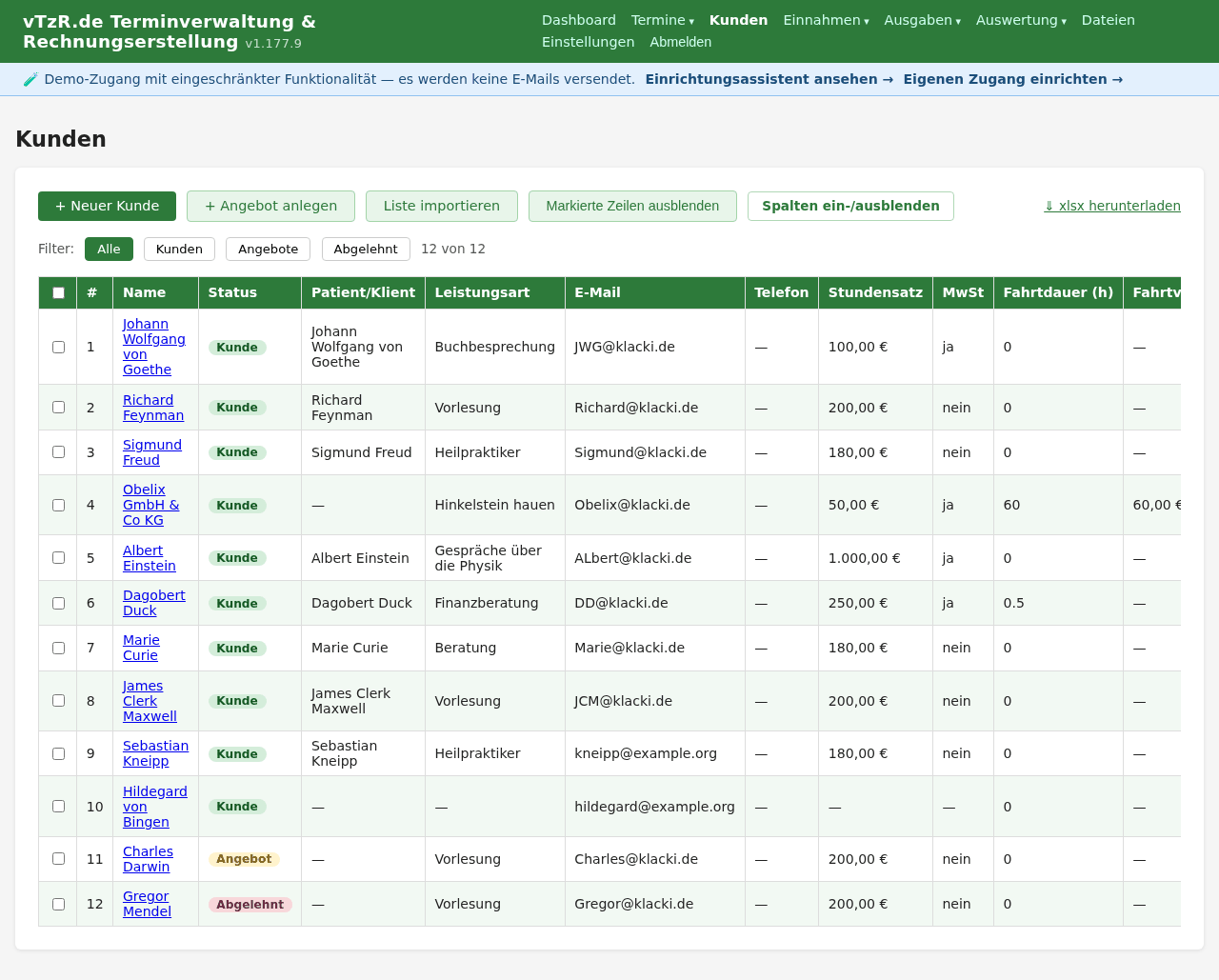 Kundenliste mit Statusfilter und Schaltflächen je Kunde